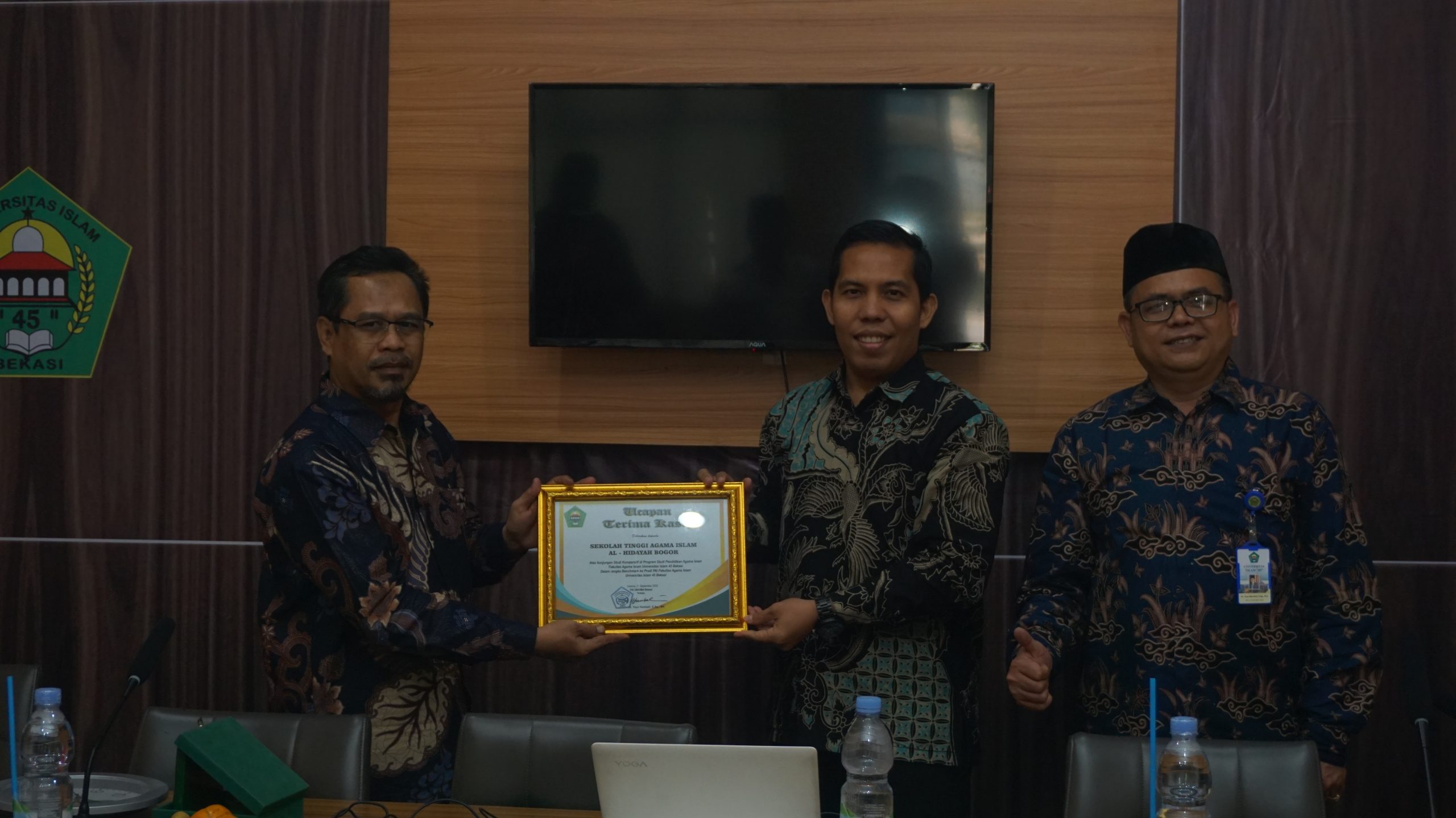 Benchmarking dengan UNISMA Bekasi